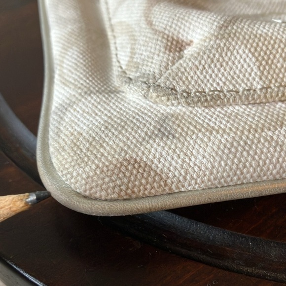 Coach:Cream/Beige/Gray Swing Crossbody Bag-Adjustable Strap-wet look-Silver tone - Picture 9 of 16